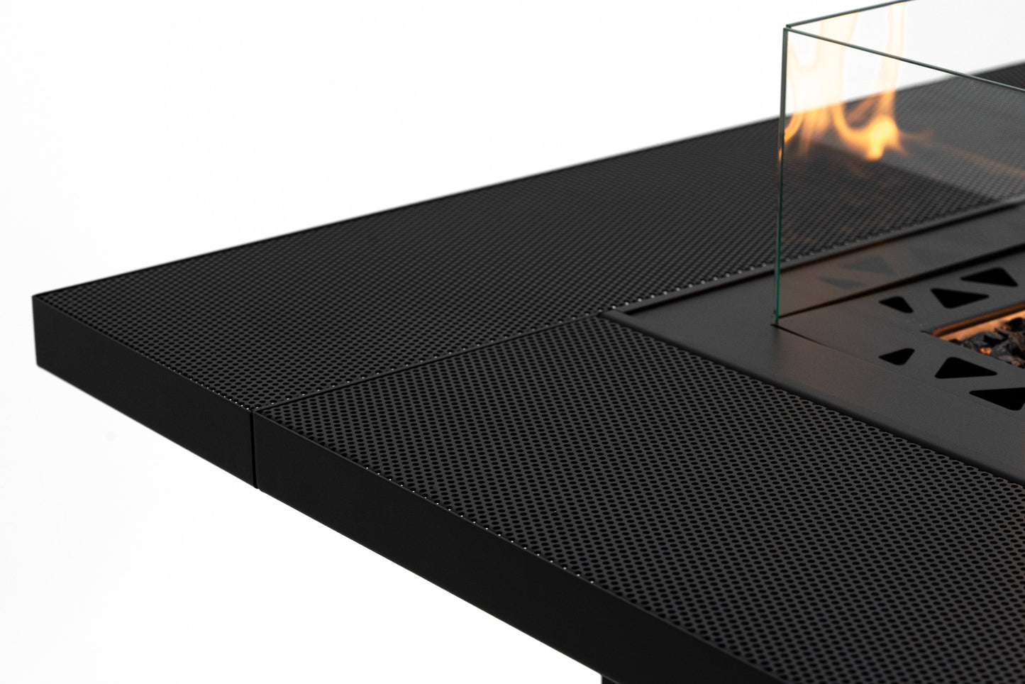 Mesa de Fuego alta a Gas Para Exterior – Elegancia y Calidez de Planika — con llama encendida