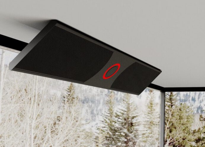 Chimenea Eléctrica Infrarrojo de Alta Eficiencia | Infralia — detalle en primer plano, en terraza, 2400 W