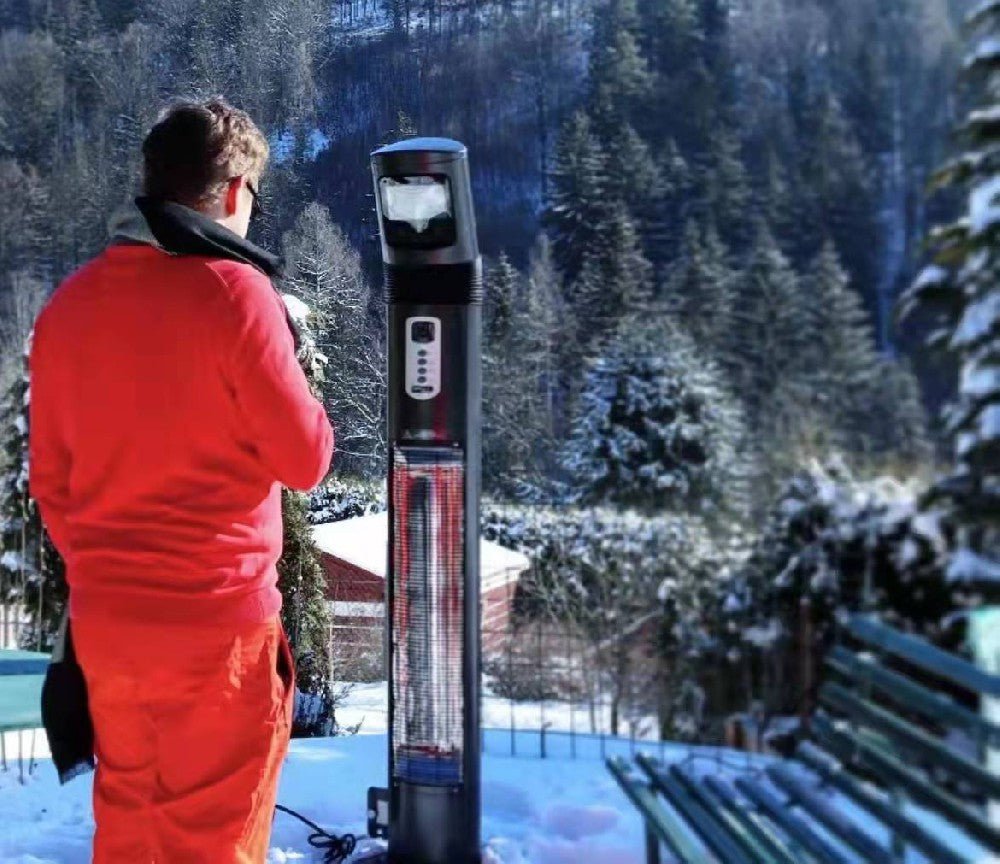 Apollo infrarood terrasverwarmer buiten in de sneeuw – weerbestendige heater IP55 van Chique Buiten Leven