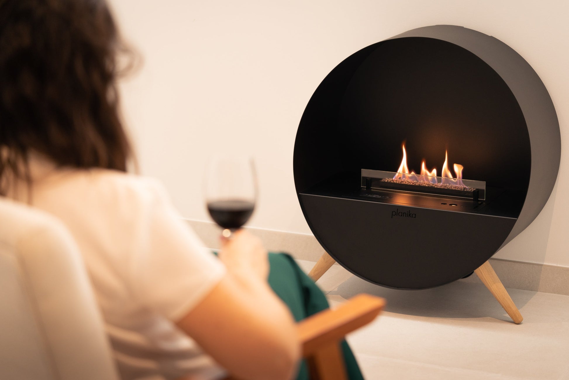 Chimenea Automática de Bioetanol | Bubble Floor | Planika — detalle en primer plano