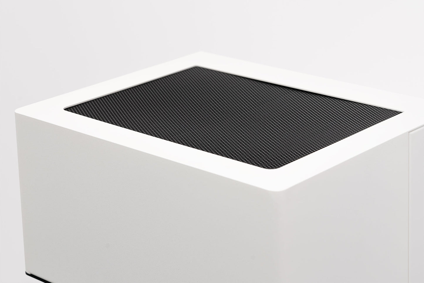 Chimenea de bioetanol blanca Arcticon White con tecnología BEV — color blanco