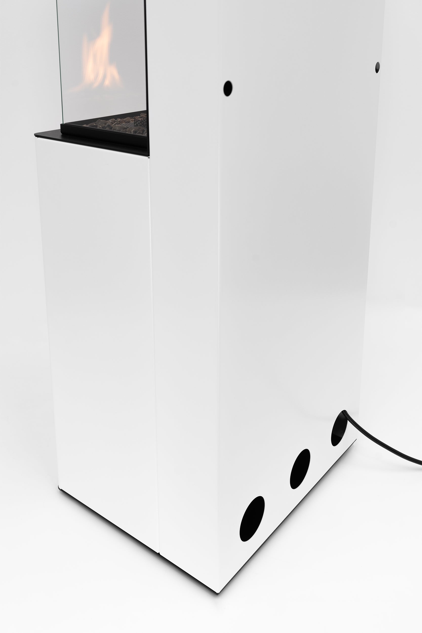 Chimenea de bioetanol blanca Arcticon White con tecnología BEV — vista superior, color blanco