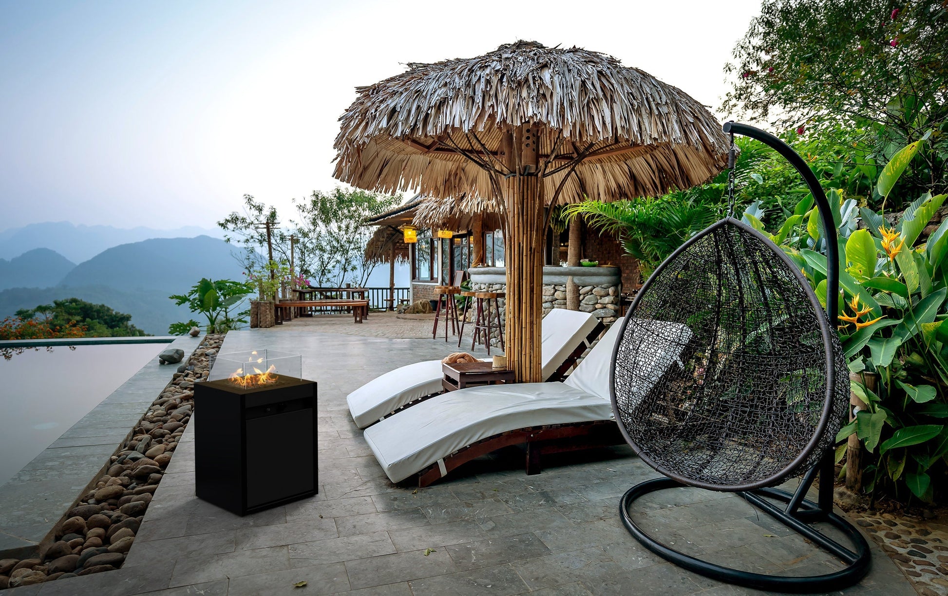 Chimenea de Gas Cuadrada para Exteriores | Square | Planika — modelo cuadrado