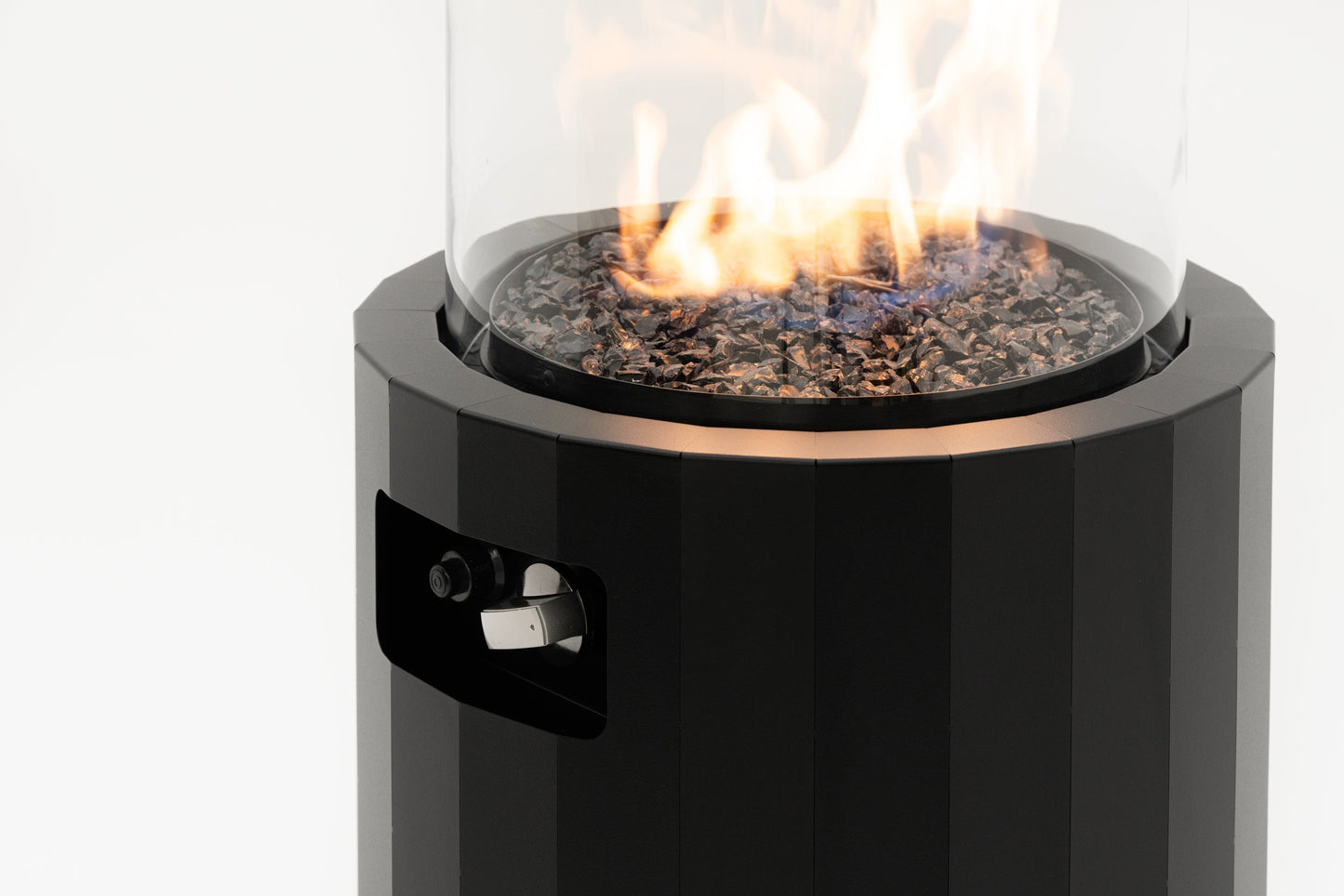 Chimenea de gas para exterior | Planika Bino — detalle en primer plano