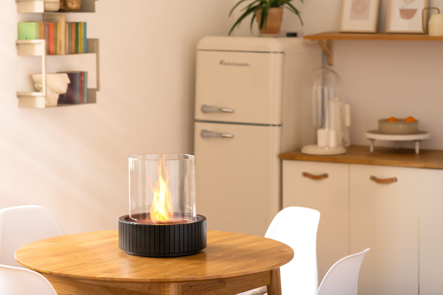 Chimenea de Mesa de Bioetanol Lotus | Planika — vista lateral