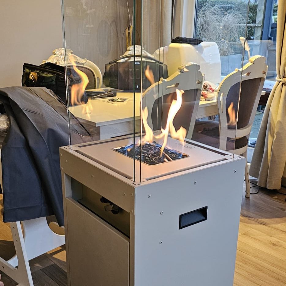 Chimenea Gris de Gas para Jardín de Lujo Faro Zijdegrijs Planika — color gris