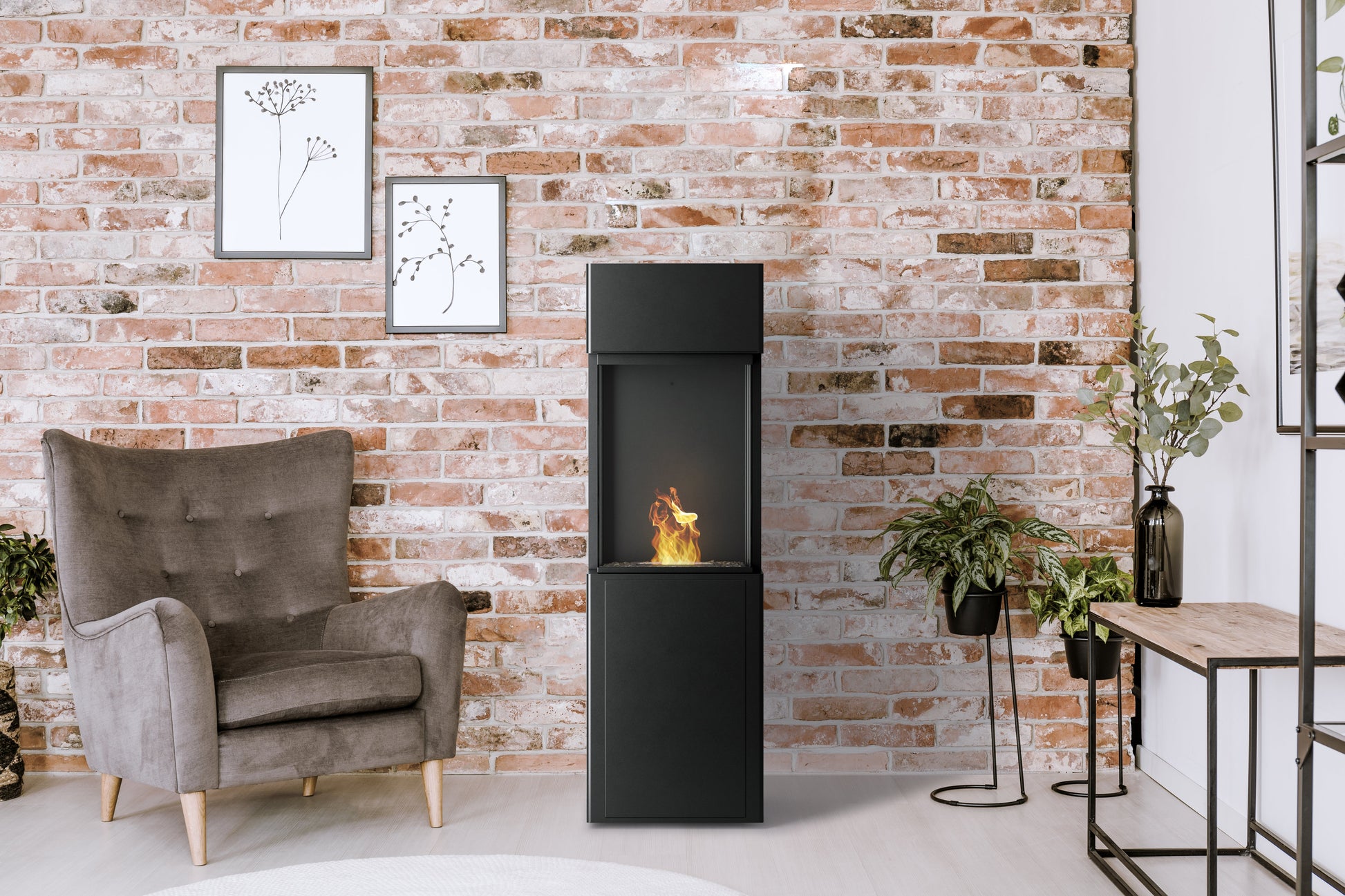 Estufa Bio Etanol de Alta Tecnología con Arcticon BEV | Planika — vista lateral