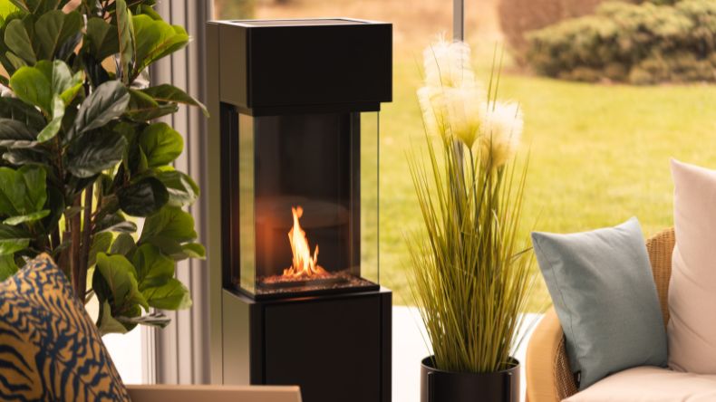 Estufa Bio Etanol de Alta Tecnología con Arcticon BEV | Planika — color negro