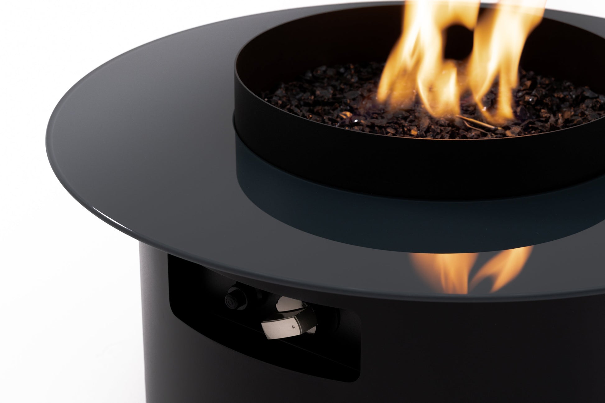 Estufa de Gas para Exterior con Función BBQ | Planika — con llama encendida