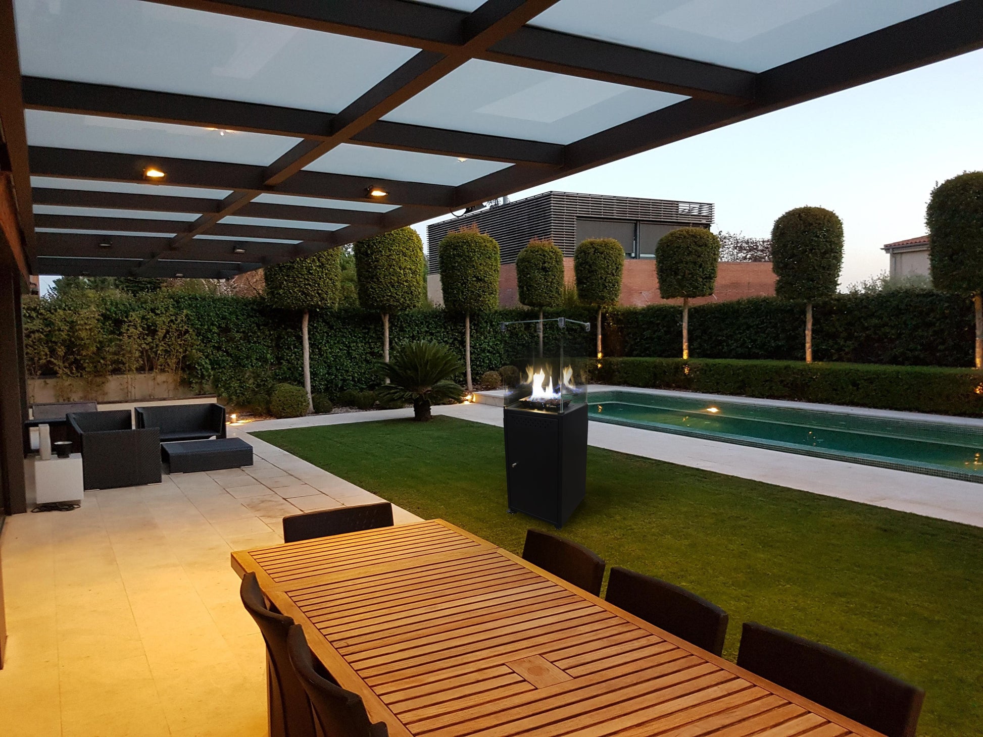 Estufa Para Exteriores Compacta de Italkero - Etna — en jardín, en terraza