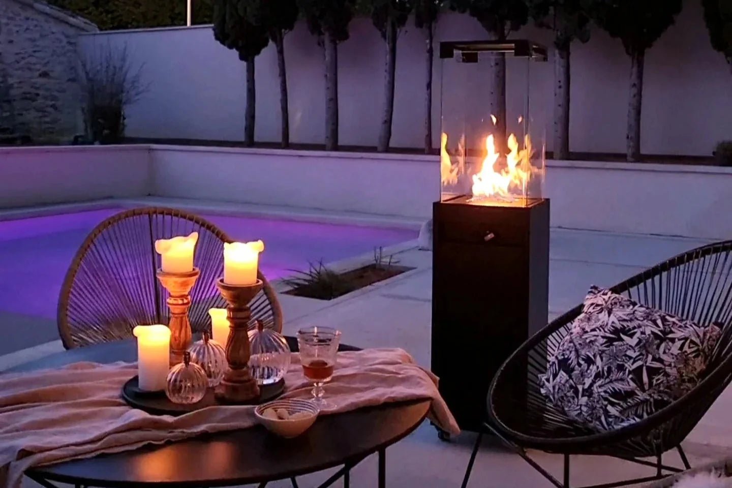 Estufa para Terraza | Faro: Elegancia y Calidez para Exteriores — vista 3/4