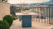 Mesa de Fuego Exterior – Elegancia y Función para tu Jardín — con llama encendida